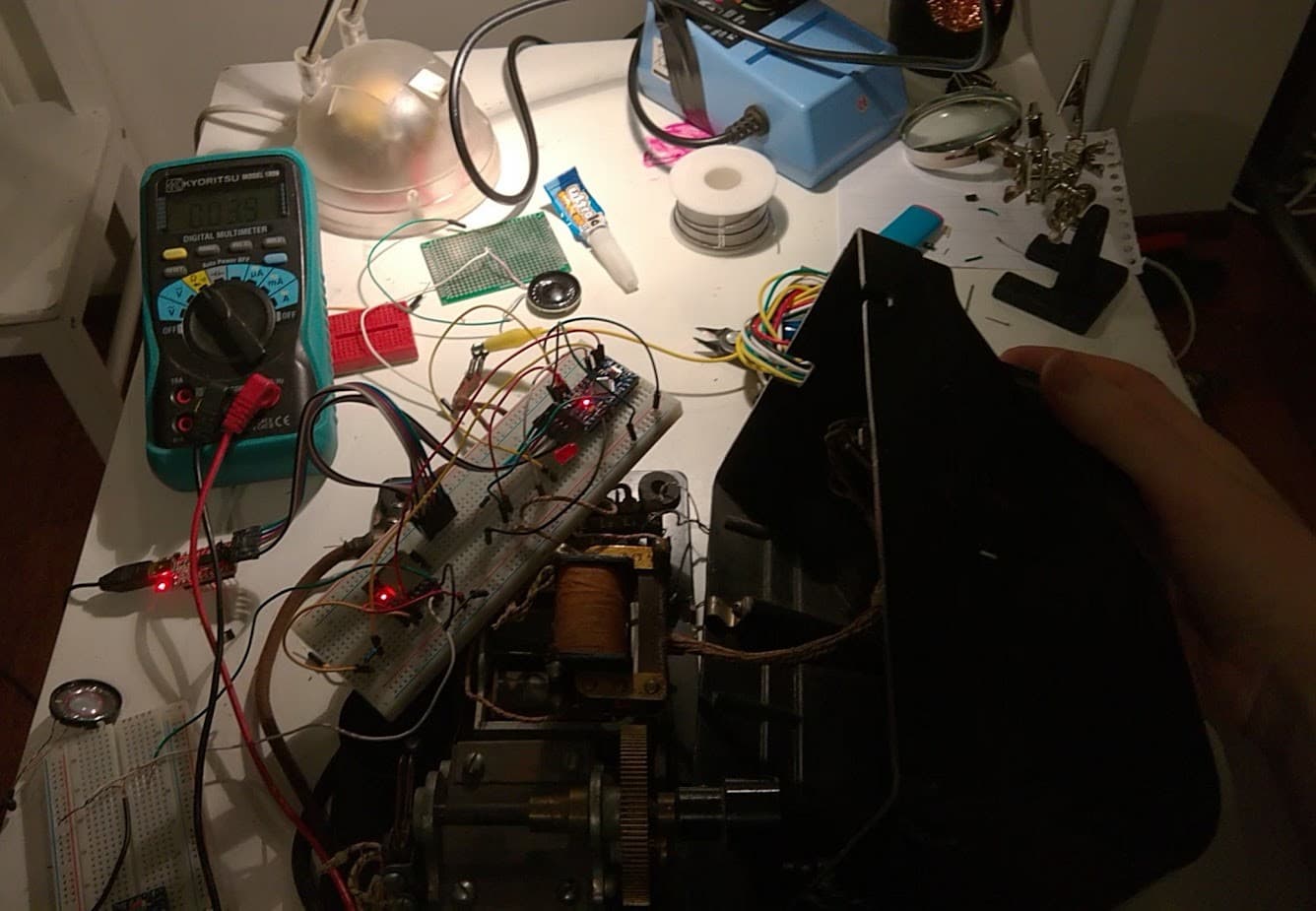 The Arduino and everything wired together